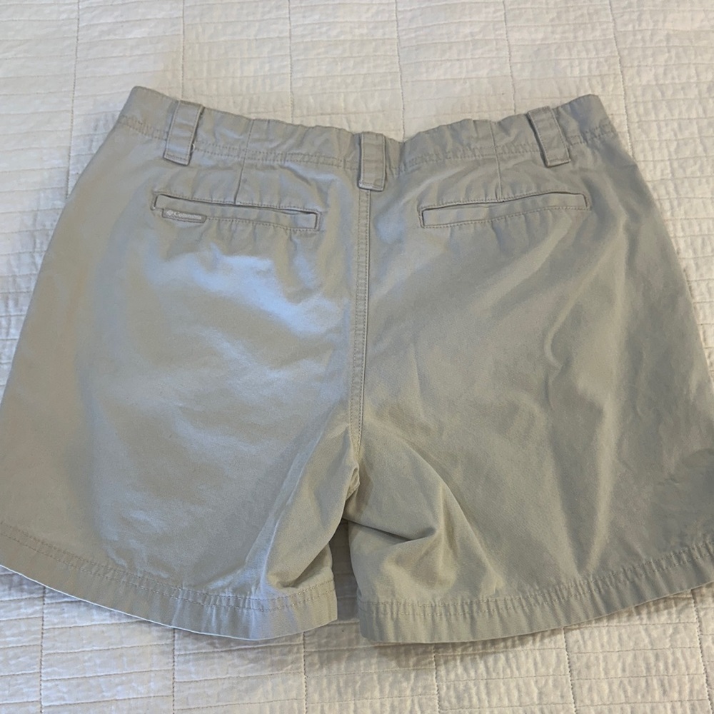 Columbia Women’s Khaki Hiking Shorts Size 8 Lightweight Outdoor GorpCore Utility - Picture 4 of 8